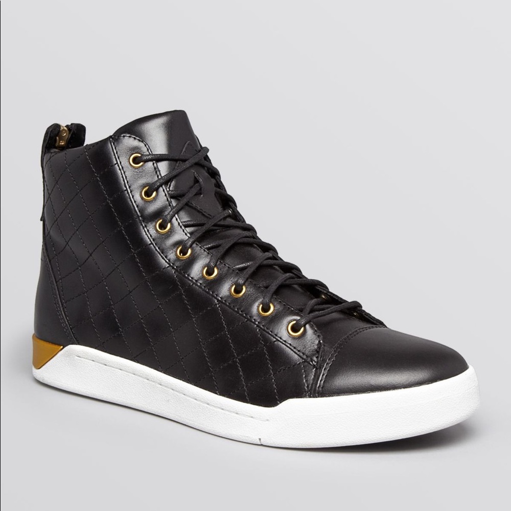 DIESEL “Tempus Diamond Quilted Leather High Top Sneakers” in Black. Size 7 Mens